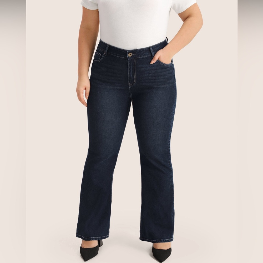 Bloomchic Indigo Boot Cut Jeans Size 20 Reg Length